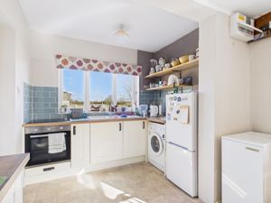 Kitchen area- click for photo gallery